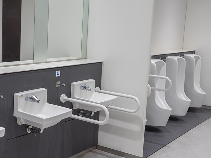 商業施設のトイレ